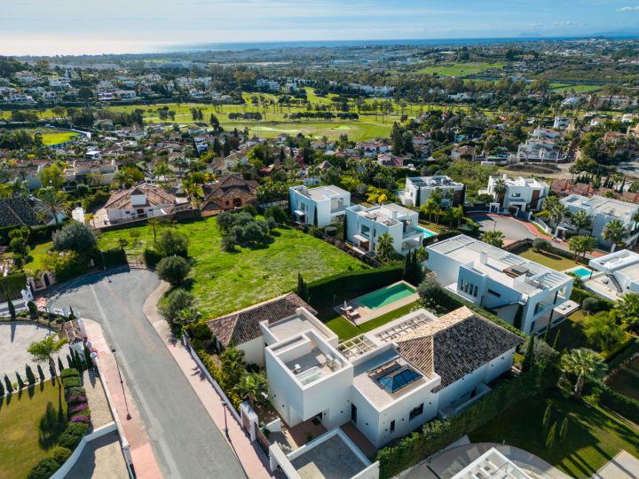 Casa Nevis - Propriété contemporaine avec vue sur le golf à Haza del Conde