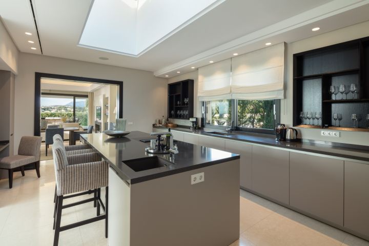 Casa Nevis - Propriété contemporaine avec vue sur le golf à Haza del Conde