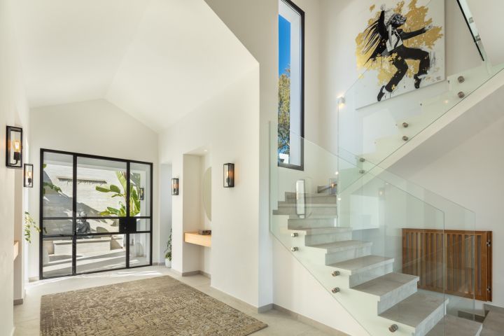 Nest 38 - Villa elegante a medida en una urbanización privada