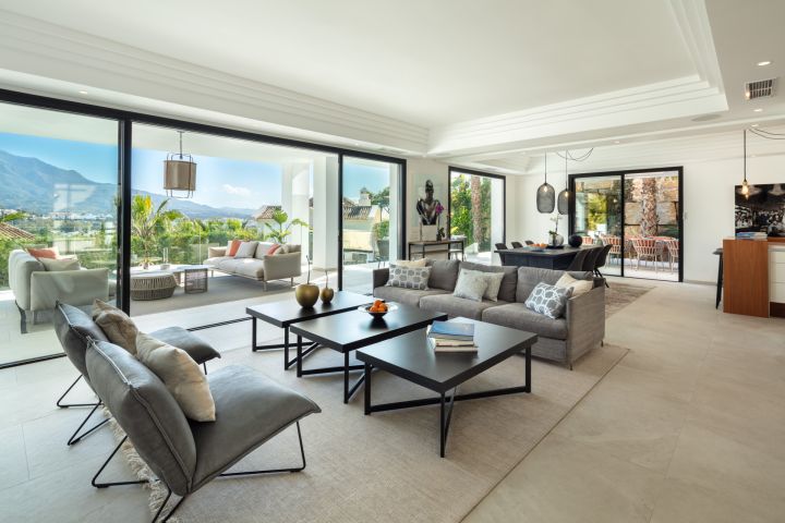 Nest 38 - Villa elegante a medida en una urbanización privada