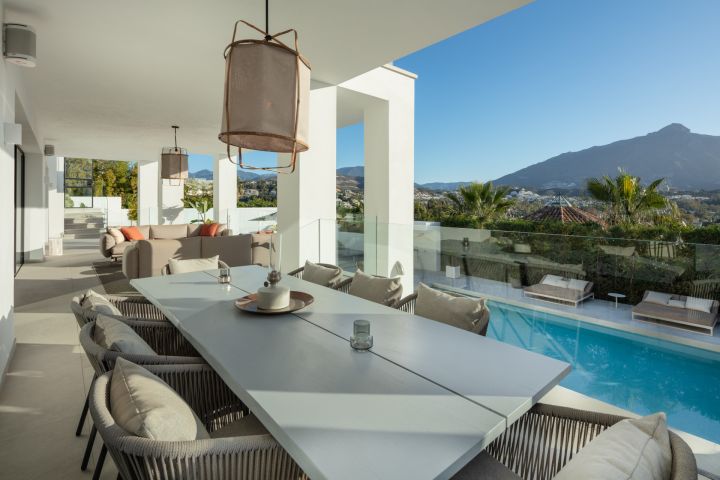 Nest 38 - Villa elegante a medida en una urbanización privada
