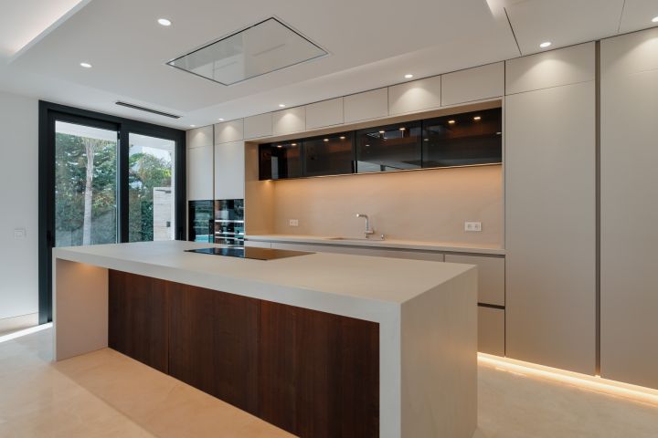 4 New Luxury Villas for sale in Lomas Del Virrey - Luxurious Property with Top-Tier Finishes in Lomas El Virrey