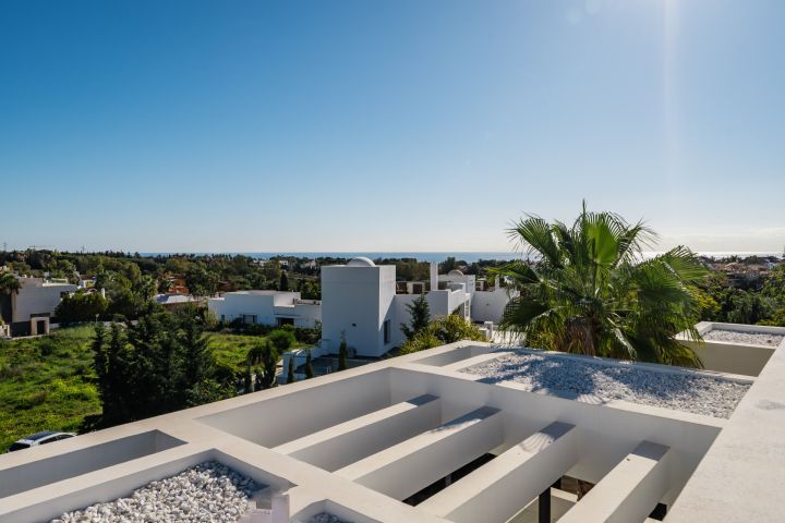 Villa avec 5 chambres et 6 salles de bain - Propriété luxueuse avec finitions haut de gamme à Lomas El Virrey