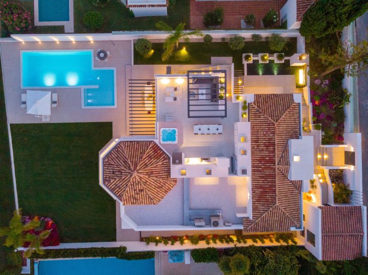 Villa Elia - Elegante casa moderna en primera línea de un campo de golf