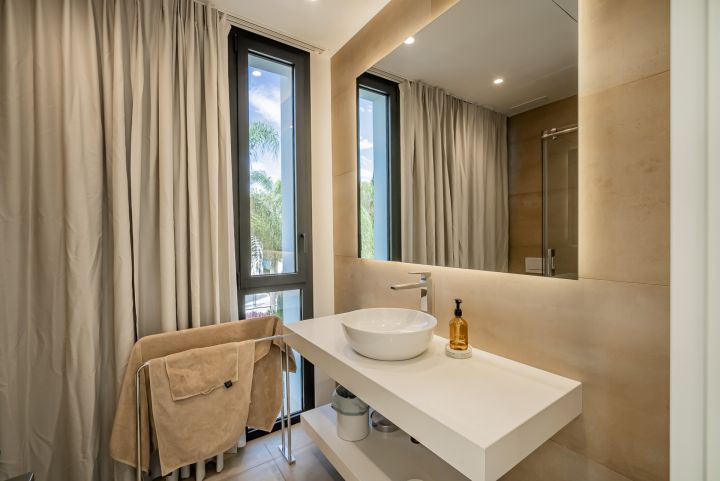Villa Flamingos 26 - Villa elegante a medida con vistas al campo de golf