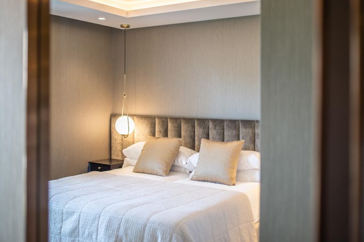Amazonas 22 - Modern Luxury Property with Top-Tier Finishes in Puente Romano