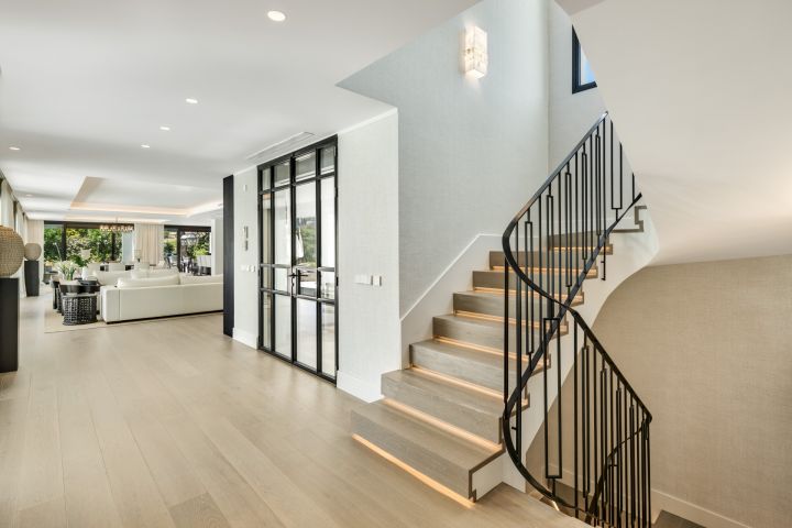 Auriga 36 - Luxury Home in a Gated Community