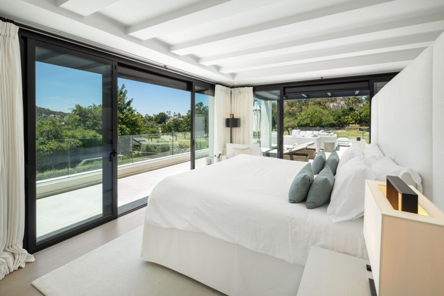 Auriga 36 - Casa de lujo en una urbanización privada