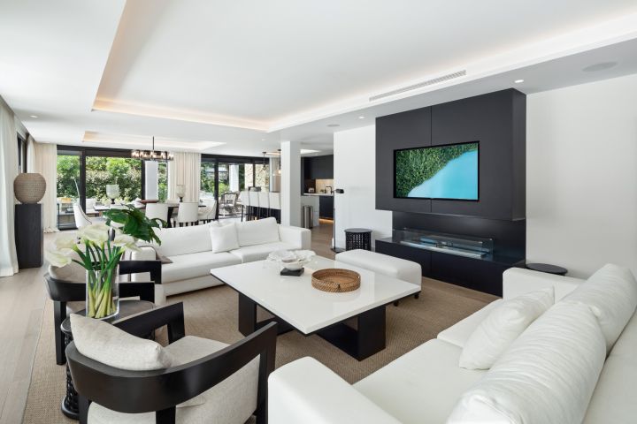 Auriga 36 - Luxury Home in a Gated Community