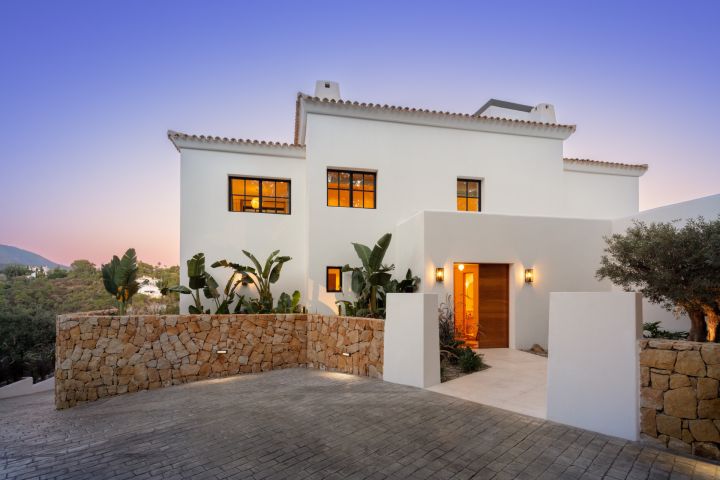 Villa Vittoria - Villa contemporaine élégante avec vue imprenable sur la mer