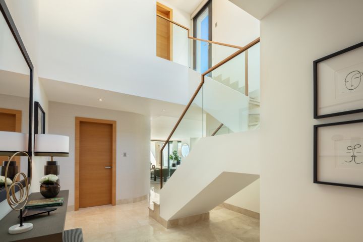 Reserva 10 - Stylish Exclusive Penthouse on the Frontline of a Golf Course