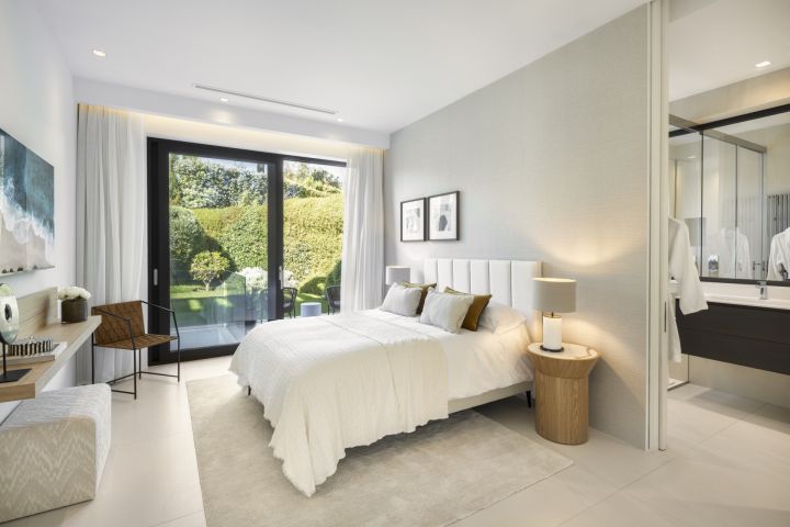 Villa Aqua - Impressive Exclusive Villa offering Golf Views in Nagüeles