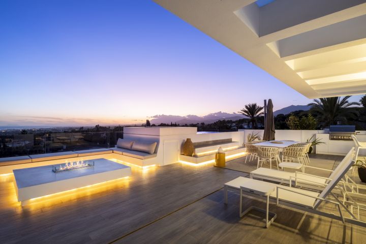 Villa Aqua - Impressive Exclusive Villa offering Golf Views in Nagüeles