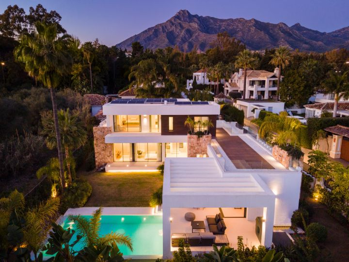 Las Torres 6 - Bespoke Stylish Home with Panoramic Views