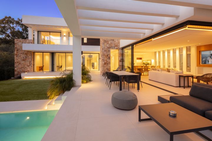 Las Torres 6 - Bespoke Stylish Home with Panoramic Views