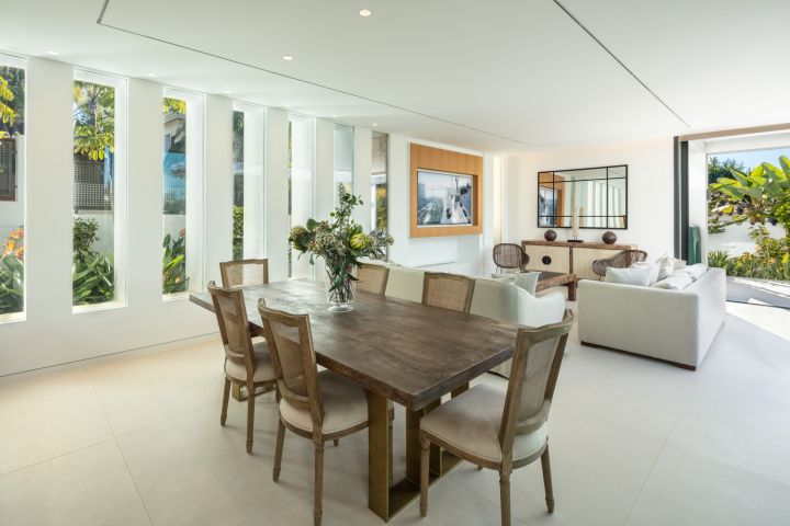 Las Torres 6 - Bespoke Stylish Home with Panoramic Views