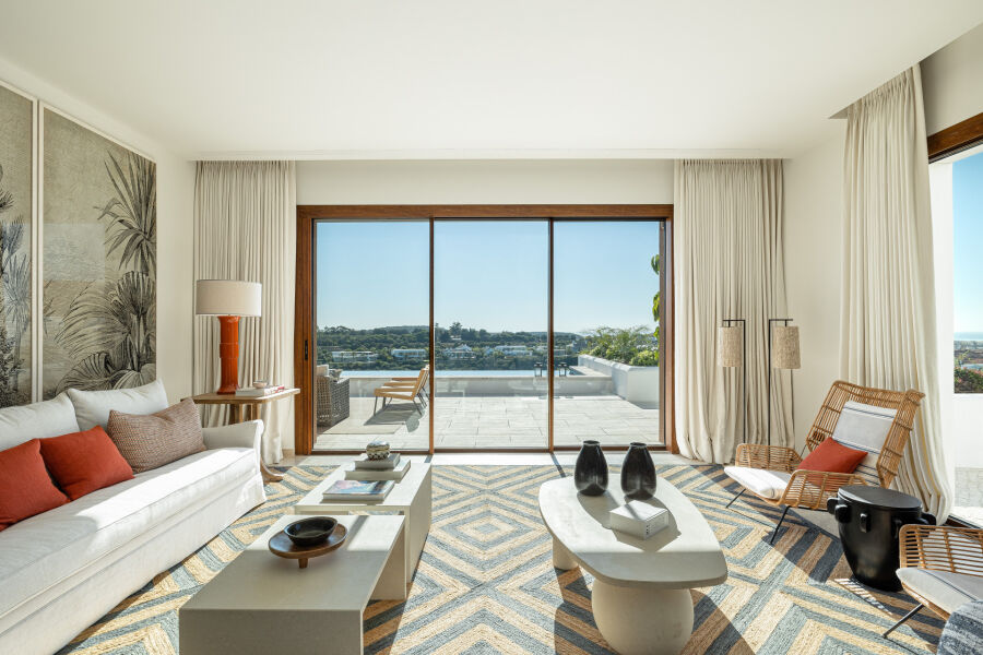 Villa H - Stylish Property with Top-Tier Finishes in Finca Cortesín
