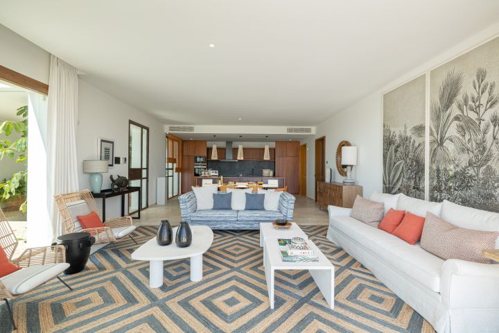 Villa H - Stylish Property with Top-Tier Finishes in Finca Cortesín