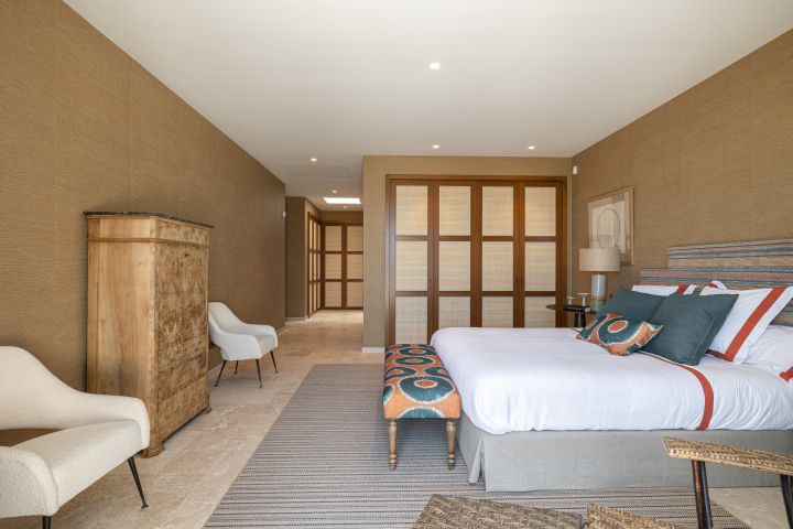 Villa H - Stylish Property with Top-Tier Finishes in Finca Cortesín