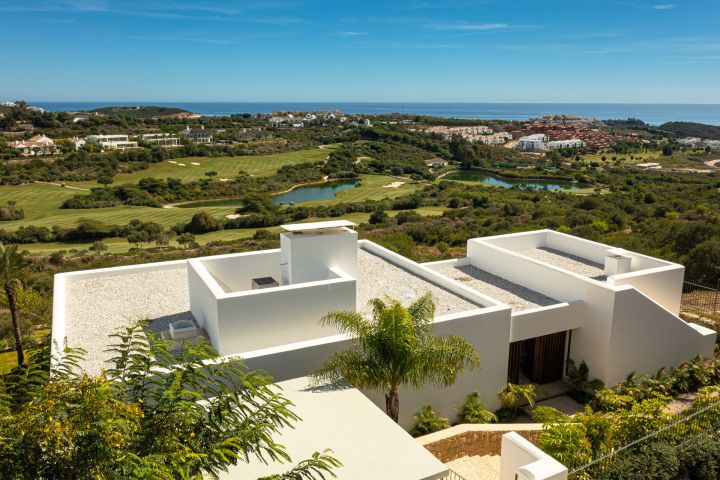 Villa H - Stylish Property with Top-Tier Finishes in Finca Cortesín