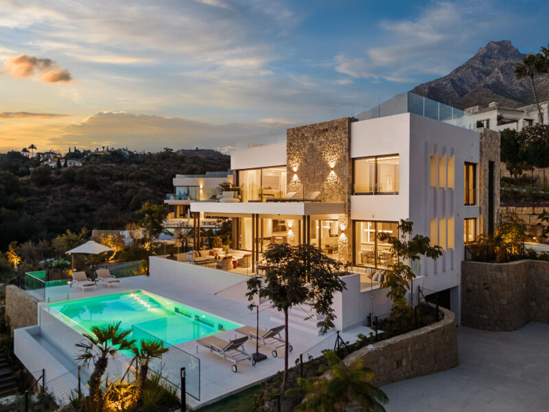 Villa Haven - Exclusive Luxury Home featuring Modern Design