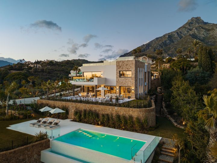 Villa Harmony - Exclusive Villa with Andalusian Charm in Marbella Hill Club
