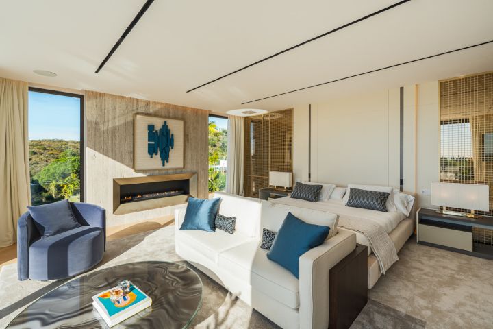 Villa Harmony - Exclusive Villa with Andalusian Charm in Marbella Hill Club