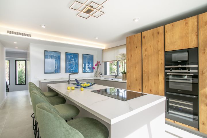 Nagüeles 19 - Exclusive Stylish Home offering Sea Views in Nagüeles