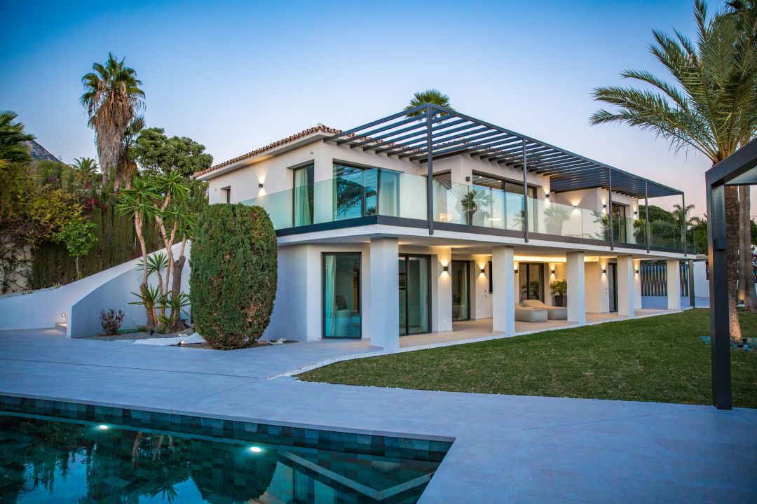 Nagüeles 19 - Exclusive Stylish Home offering Sea Views in Nagüeles