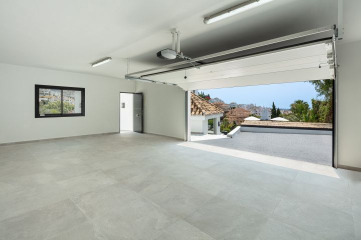 Hill Club 38 - Maison moderne sur mesure avec vue imprenable sur la mer