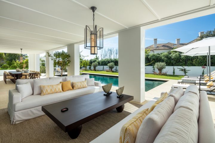 Fontana 5 - Casa moderna contemporánea en primera línea de un campo de golf