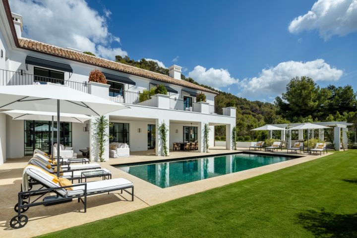 Fontana 5 - Casa moderna contemporánea en primera línea de un campo de golf