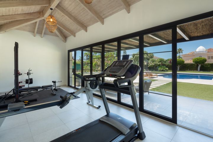 Paraiso 8 - Property featuring Modern Design in El Paraíso, Estepona