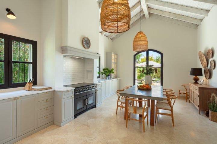 Paraiso 8 - Property featuring Modern Design in El Paraíso, Estepona