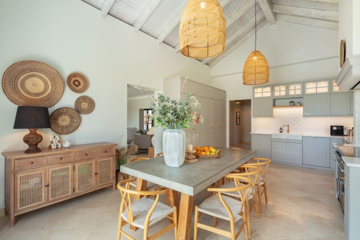 Paraiso 8 - Property featuring Modern Design in El Paraíso, Estepona