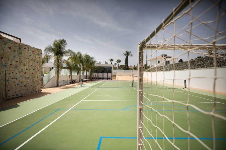 Villa El Paradiso - Luxury Property in Estepona