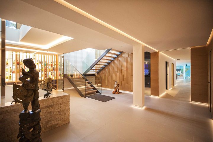 Villa El Paradiso - Luxury Property in Estepona