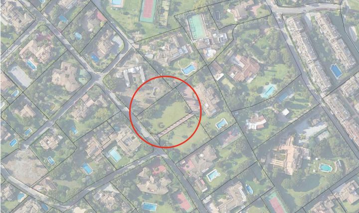 Parcela con proyecto en Guadalmina Baja - Parcela única en urbanización cerrada