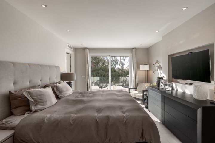 Villa Country Club - Exclusive Elegant Villa with Panoramic Views