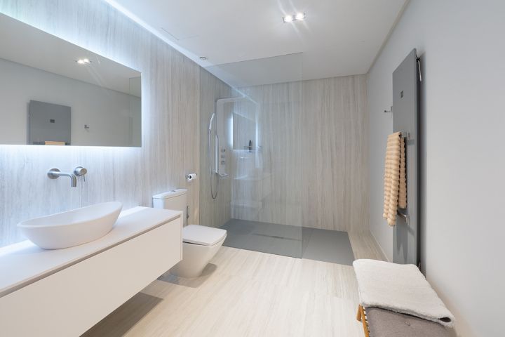 Villa in Marbella Hills - Modern Upscale Property with Top-Tier Finishes