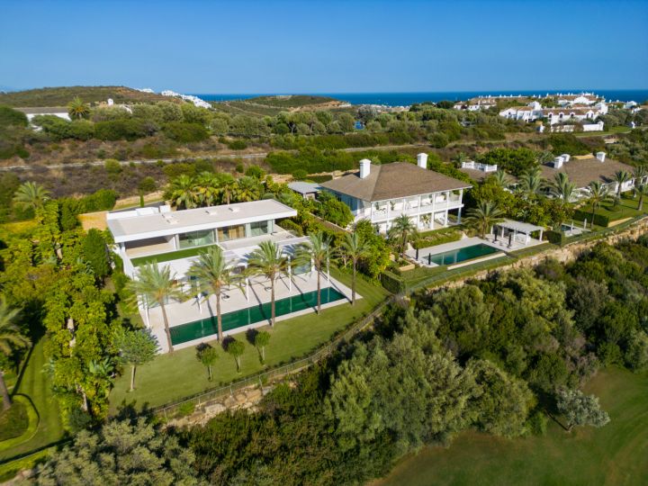 Golfside Villa 3 - Elegant Modern Home with Sea Views