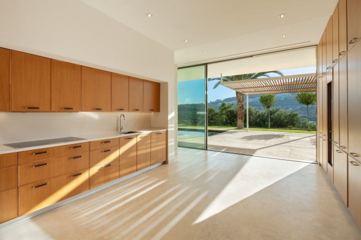 Golfside Villa 6 - Modern Frontline Golf Residence