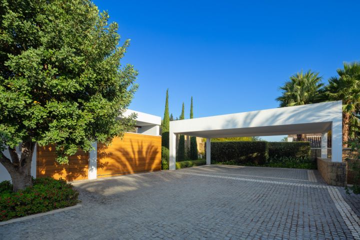 Golfside Villa 6 - Modern Frontline Golf Residence