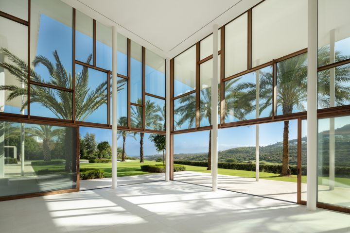 Golfside 9 - Spacious Home in Finca Cortesín