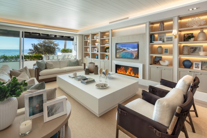 Papaya - Villa in a Gated Community in Marina Puente Romano