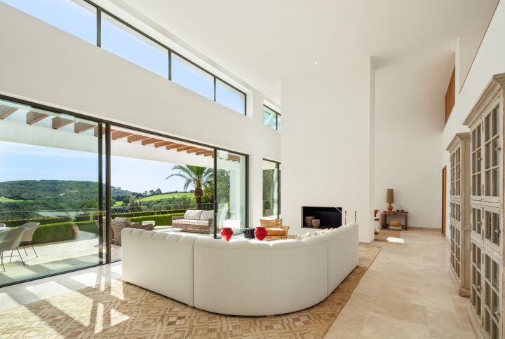 Green 10 - Villa 12 - Select Home on the Frontline of a Golf Course