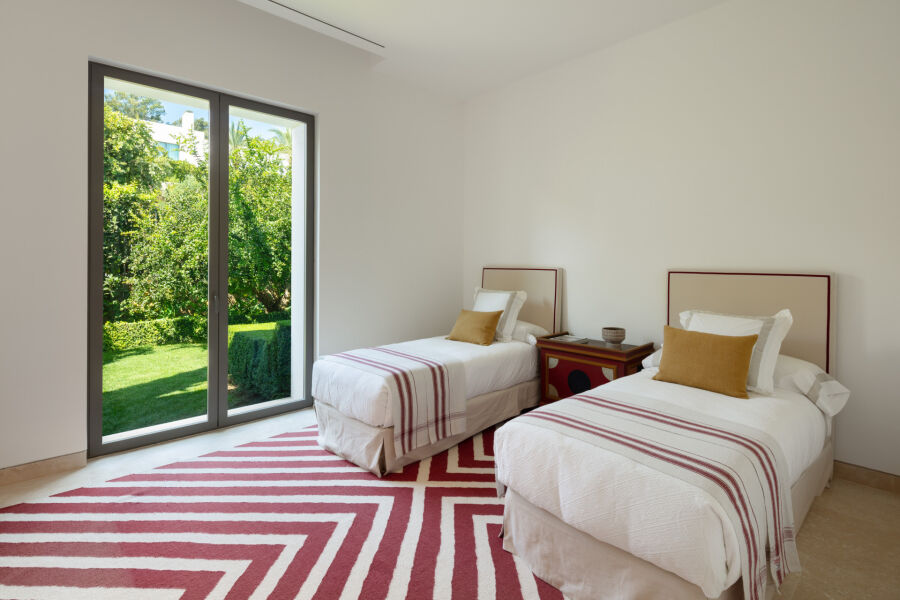 Green 10 - Villa 12 - Select Home on the Frontline of a Golf Course