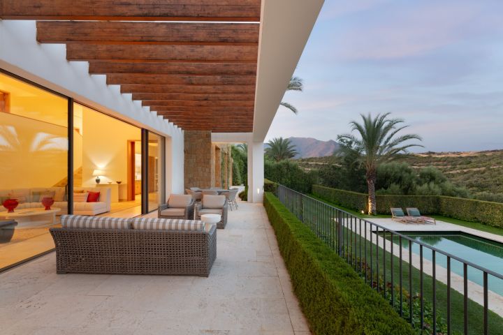 Green 10 - Villa 12 - Select Home on the Frontline of a Golf Course