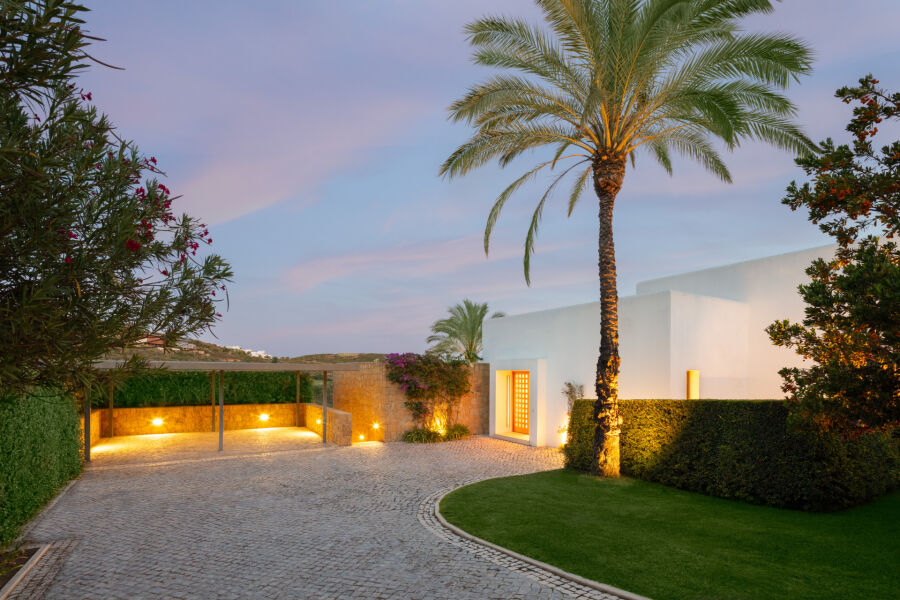 Green 10 - Villa 12 - Select Home on the Frontline of a Golf Course