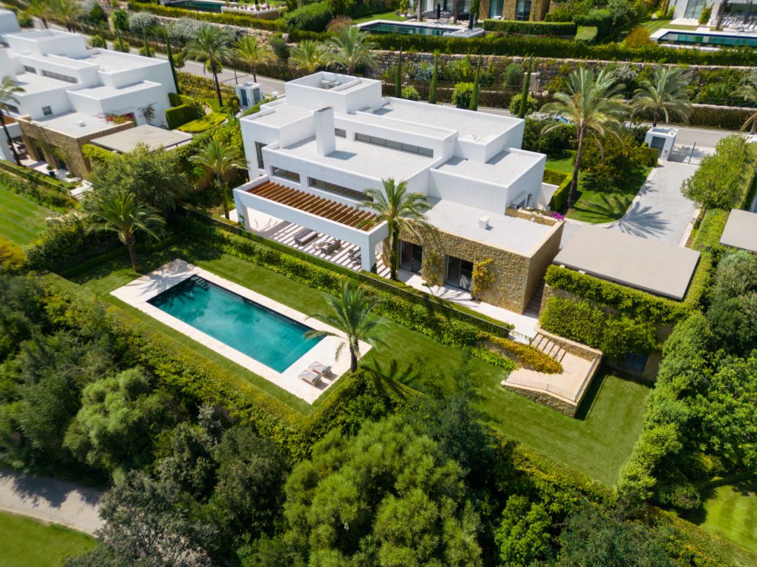 Green 10 - Villa 12 - Select Home on the Frontline of a Golf Course